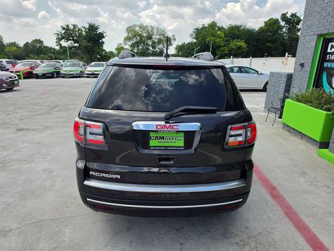 Used 2016 GMC Acadia SLE FWD image 13