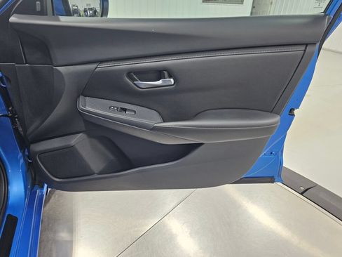Used 2024 Nissan Sentra SV w/ All-Weather Package FWD image 29