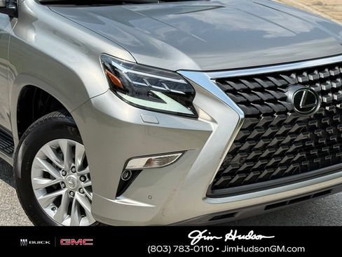Used 2022 Lexus GX 460 Premium w/ Premium Package AWD/4WD image 7