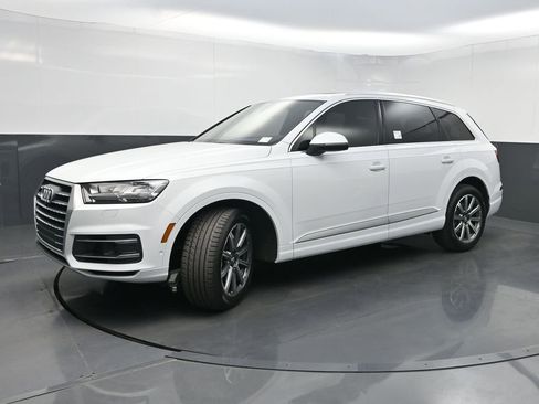 Used 2019 Audi Q7 3.0T Premium Plus w/ Premium Plus Package image 23
