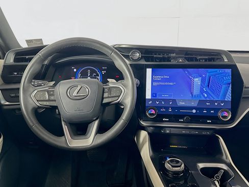 Used 2023 Lexus RZ 450e Premium w/ Technology Package AWD/4WD image 18