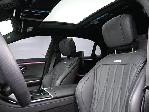Used 2025 Mercedes-Benz S 63 AMG S image 5