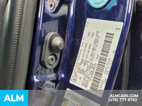 Used 2024 Toyota Tundra Limited image 21