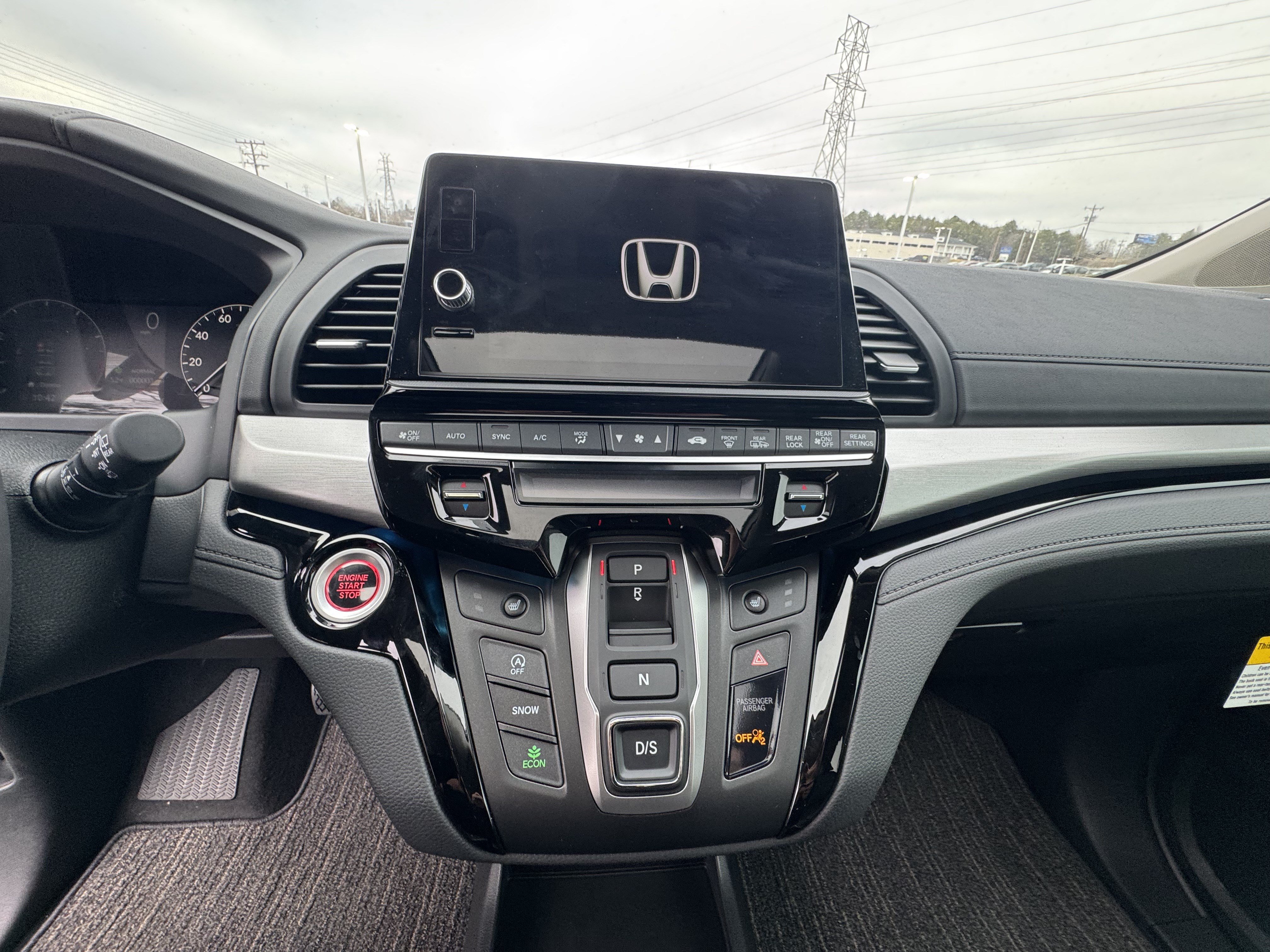 New 2027 Honda Odyssey Touring image 18