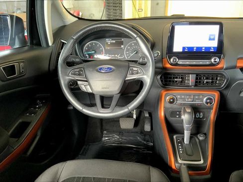 Certified 2021 Ford EcoSport SE w/ SE Convenience Package image 5