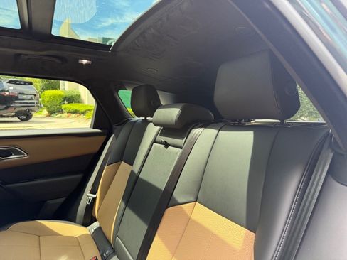 Used 2026 Land Rover Range Rover Velar Autobiography image 11