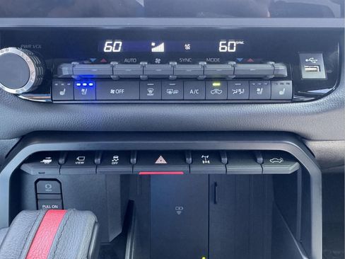 Used 2025 Toyota Tundra TRD Pro AWD/4WD image 22