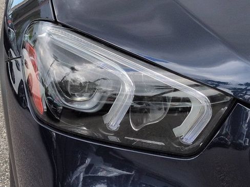 Certified 2021 Mercedes-Benz GLE 350 w/ Premium Package image 10