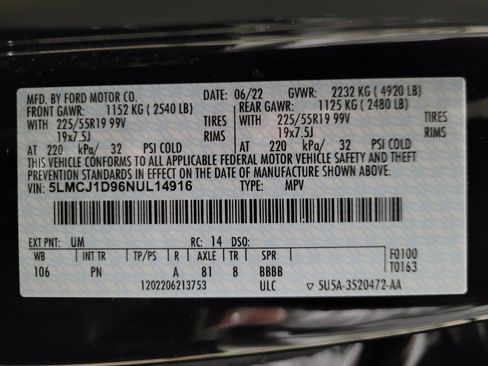 Used 2022 Lincoln Corsair AWD w/ Premium Package image 33