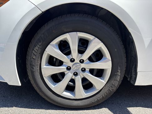 Certified 2024 Toyota Corolla LE FWD image 11
