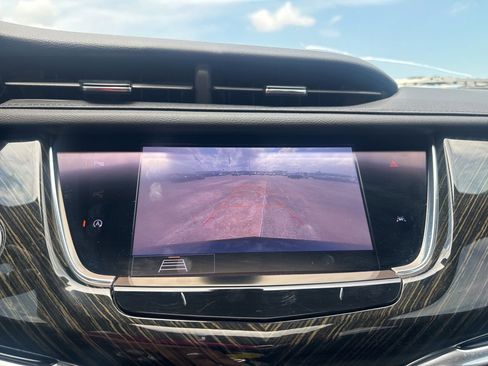 Used 2020 Cadillac XT6 Premium Luxury FWD image 49
