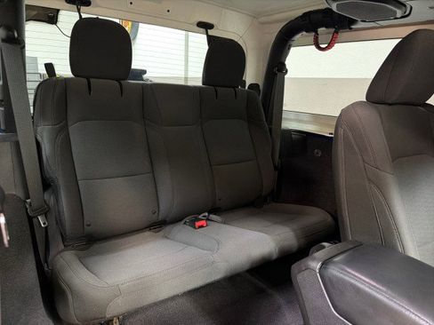 Used 2018 Jeep Wrangler Sport image 39