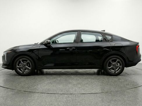 Used 2025 Kia K4 FWD image 5