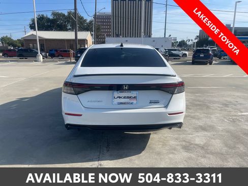 Used 2024 Honda Accord Sport image 4