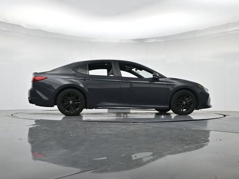 Used 2025 Toyota Camry SE w/ Multimedia Upgrade Package FWD image 33