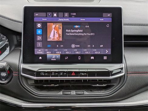 Used 2023 Jeep Compass Trailhawk image 17