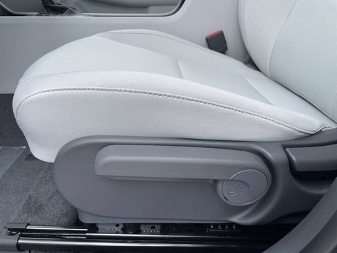 New 2026 Hyundai Kona SE FWD image 21