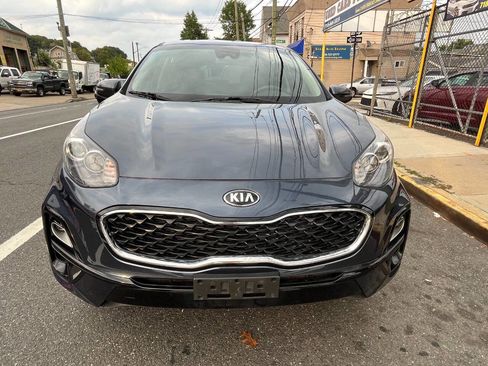 Used 2020 Kia Sportage LX w/ LX Popular Package image 2