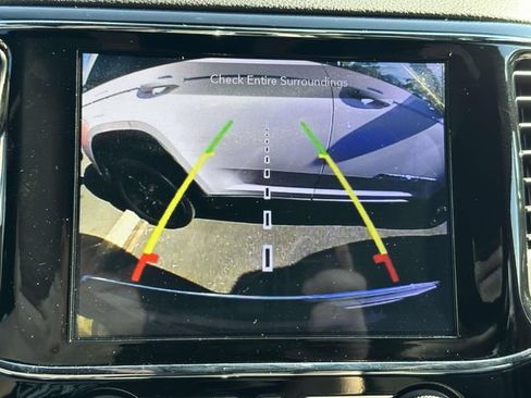 Certified 2020 Jeep Grand Cherokee Limited AWD/4WD image 35