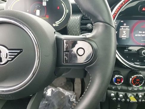 Used 2022 MINI Cooper SE image 17
