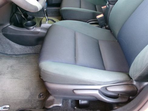 Used 2015 Toyota Prius C Three FWD image 12