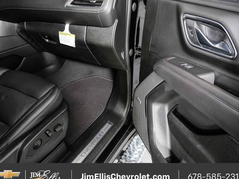 Certified 2023 Chevrolet Tahoe Z71 w/ Luxury Package AWD/4WD image 25