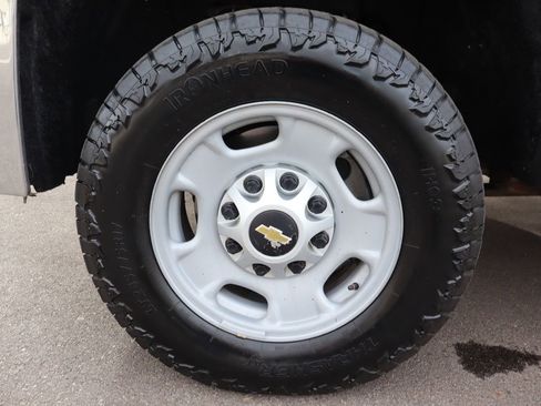 Used 2016 Chevrolet Silverado 2500 W/T image 39