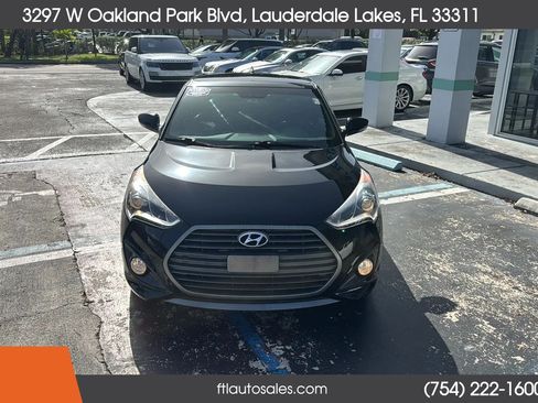 Used 2016 Hyundai Veloster Turbo w/ Option Group 04 FWD image 4