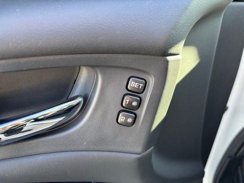 Used 2021 Nissan Murano Platinum w/ Cargo Package image 15