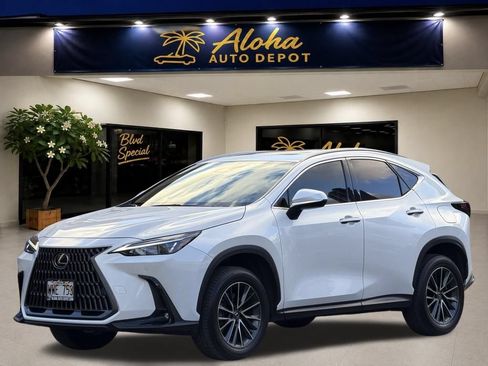 Used 2024 Lexus NX 250 FWD w/ Premium Package image 1