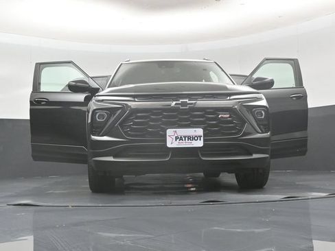 Used 2025 Chevrolet TrailBlazer RS w/ Convenience Package FWD image 62