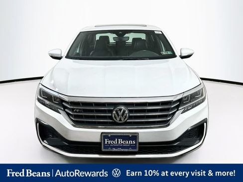 Used 2021 Volkswagen Passat 2.0T R-Line FWD image 2