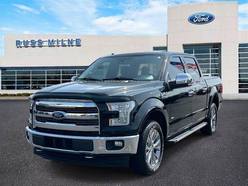 Used 2017 Ford F150 Lariat w/ Equipment Group 502A Luxury AWD/4WD image 6
