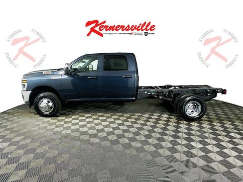 New 2026 RAM 3500 Tradesman image 4