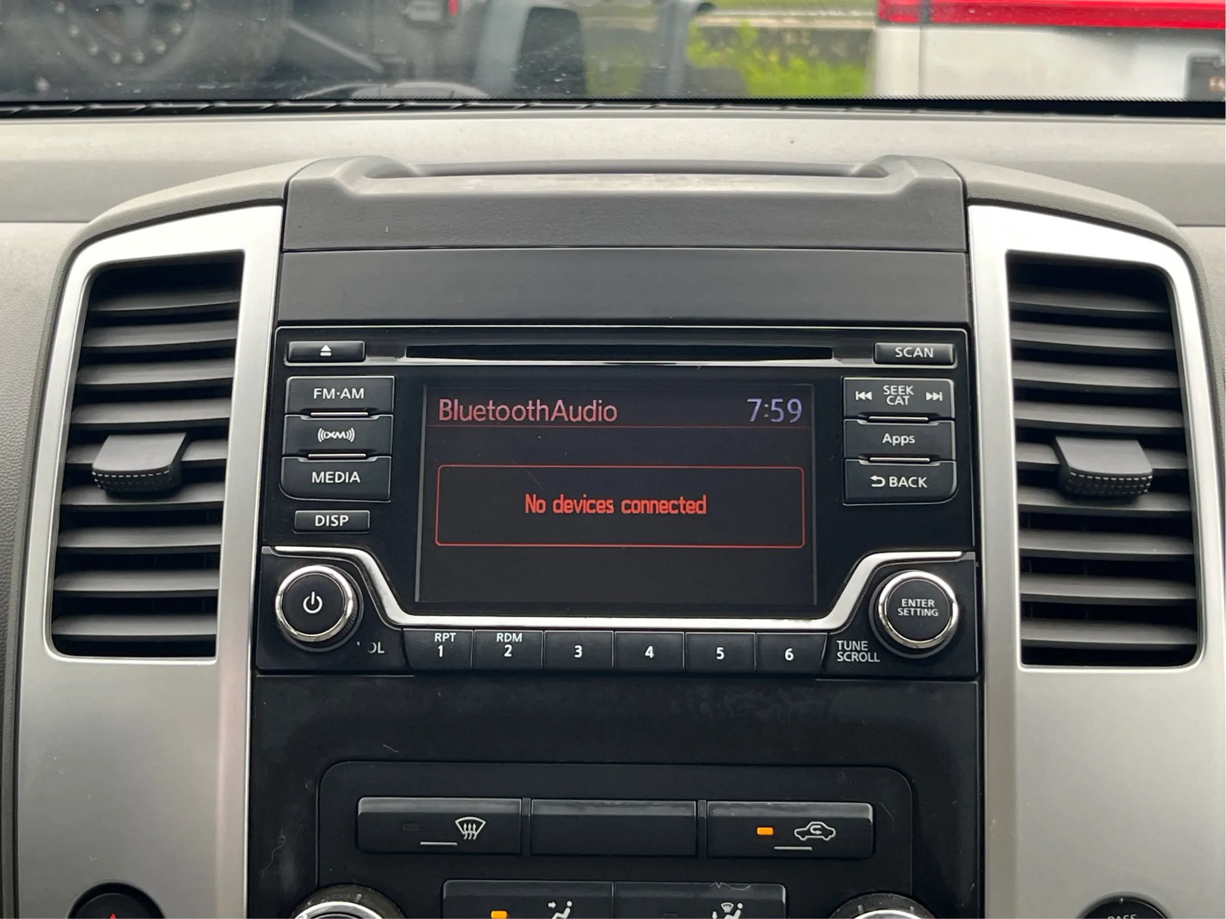 Used 2016 Nissan Frontier SV AWD/4WD image 16