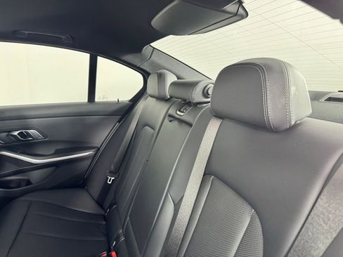 Used 2023 BMW 330i Sedan w/ Premium Package image 26