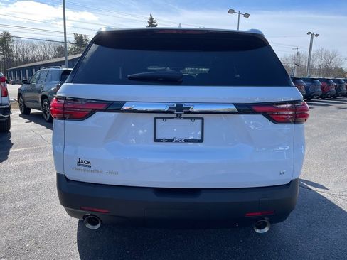 Used 2023 Chevrolet Traverse LT AWD/4WD image 6