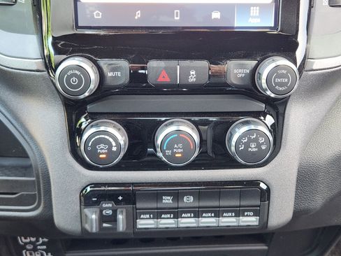 New 2025 RAM 3500 Tradesman image 13