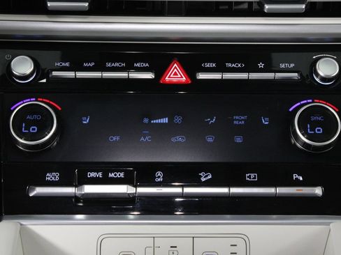 Certified 2026 Hyundai Santa Fe SEL FWD image 23