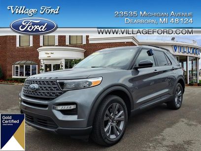 Certified 2023 Ford Explorer XLT w/ Equipment Group 202A