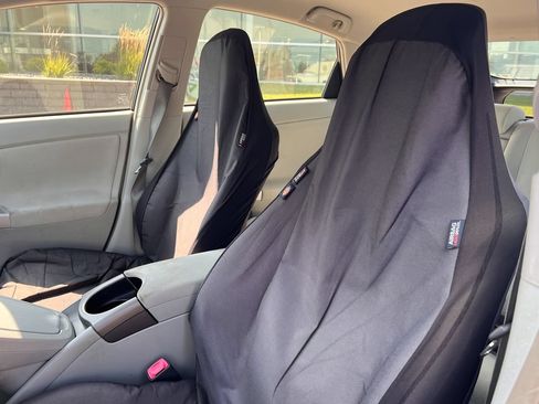Used 2013 Toyota Prius Two FWD image 10