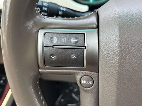 Used 2016 Lexus GX 460 w/ Premium Package AWD/4WD image 17