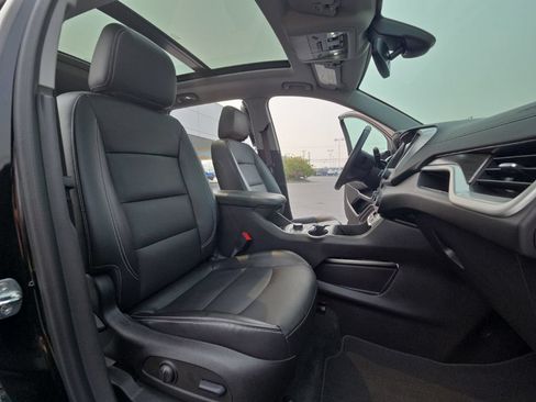Used 2022 GMC Terrain SLT w/ Infotainment Package II AWD/4WD image 34