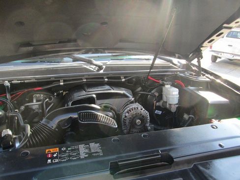 Used 2014 Chevrolet Tahoe 2WD image 13
