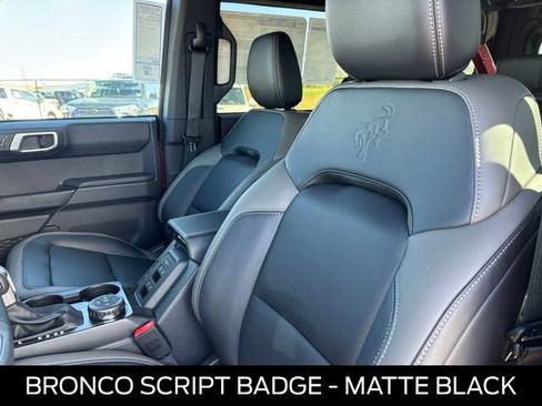 New 2026 Ford Bronco Outer Banks AWD/4WD image 12