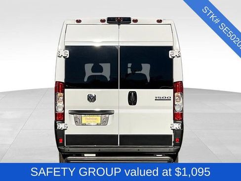 New 2025 RAM ProMaster 1500 w/ Quick Order Package 22G SLT image 4