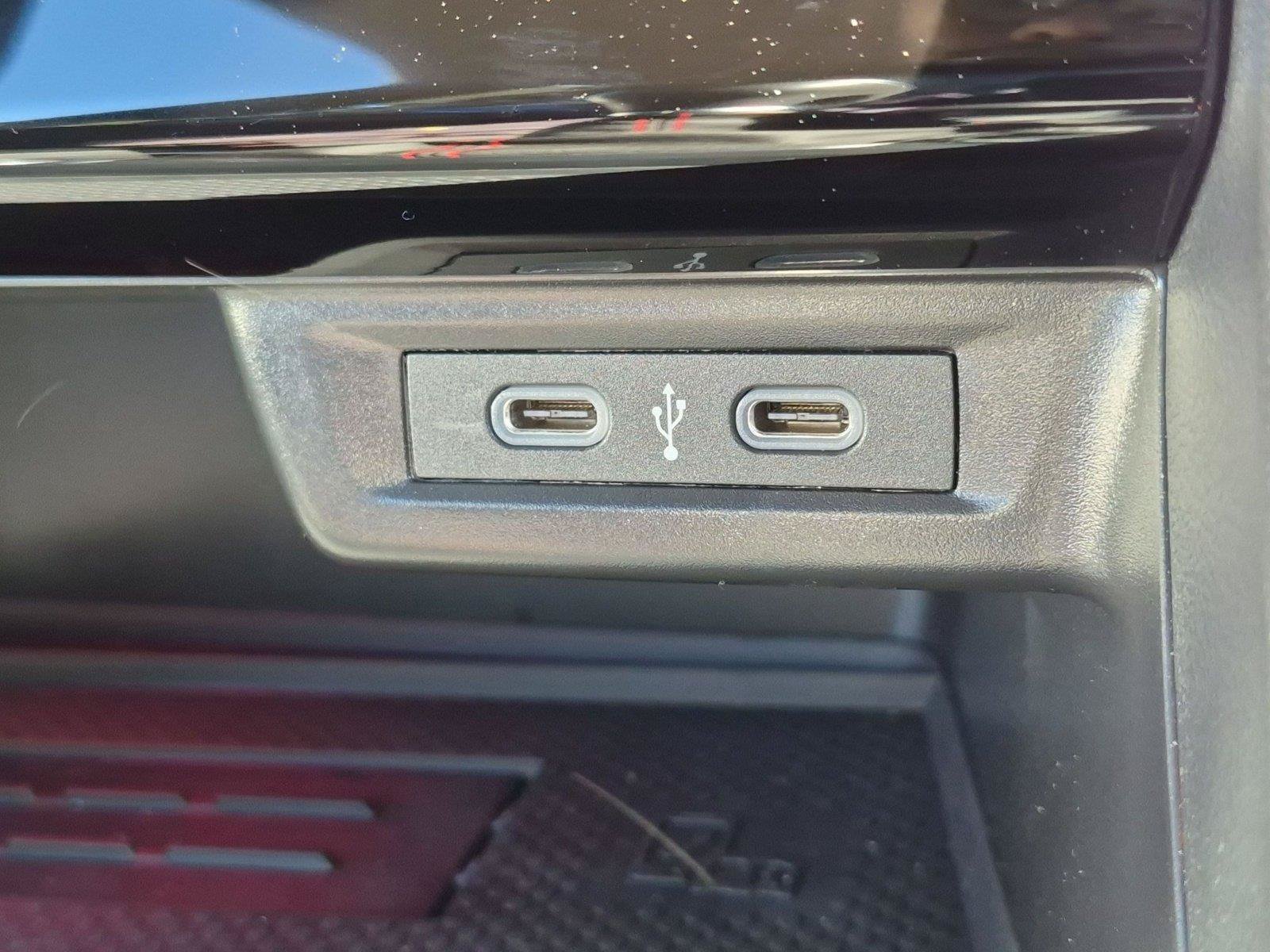 Certified 2025 Volkswagen Jetta GLI Autobahn FWD image 10
