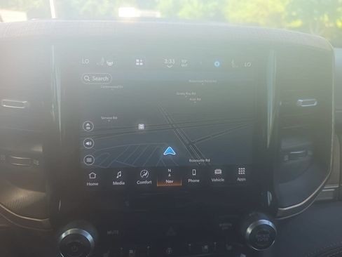 Used 2022 RAM 1500 Limited AWD/4WD image 24