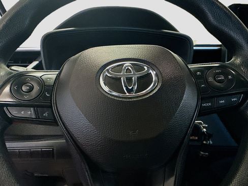 Used 2024 Toyota Corolla LE image 23