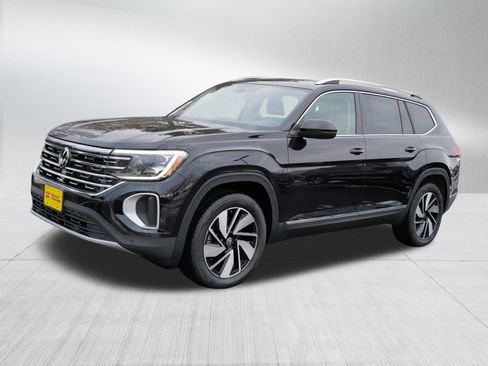 New 2026 Volkswagen Atlas SEL image 2